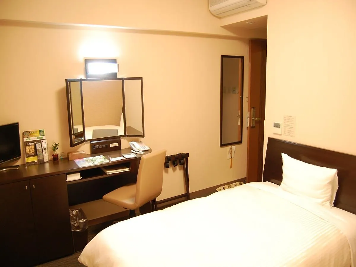 Hotel Route-Inn Yokohama Bashamichi